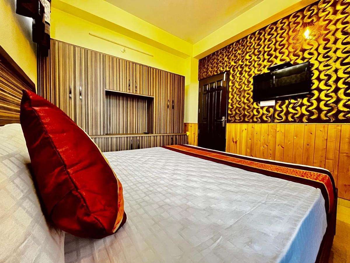 Nirvana Rooms Shimla Buitenkant foto