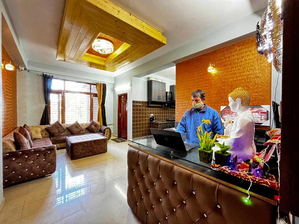 Nirvana Rooms Shimla Buitenkant foto